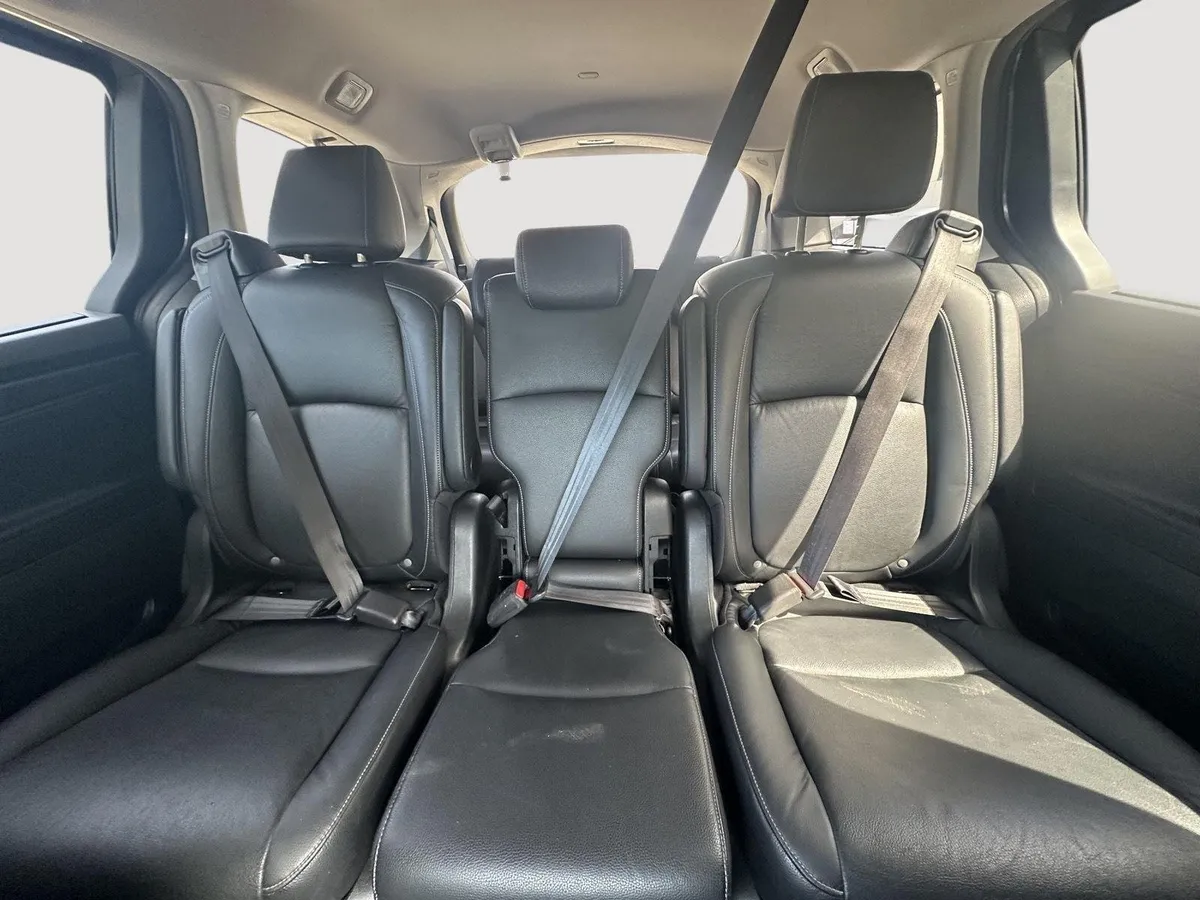 2024 Honda Odyssey EX-L thumbnail 12