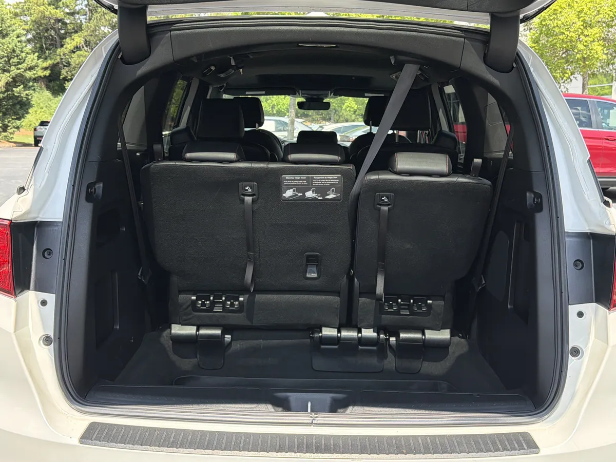 2024 Honda Odyssey Sport thumbnail 26
