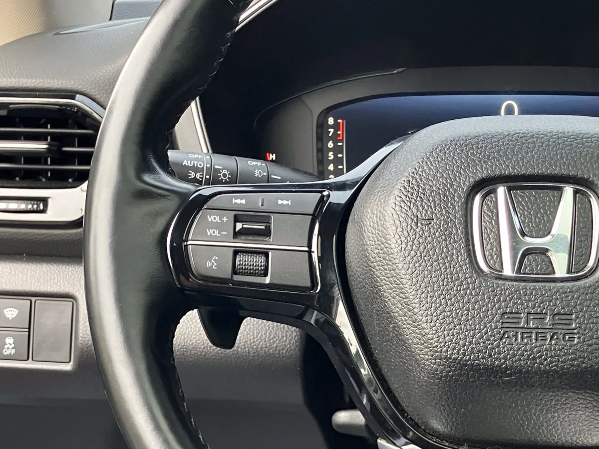 2024 Honda Pilot Elite AWD thumbnail 21