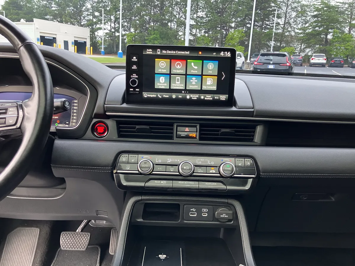 2024 Honda Pilot Elite AWD thumbnail 25