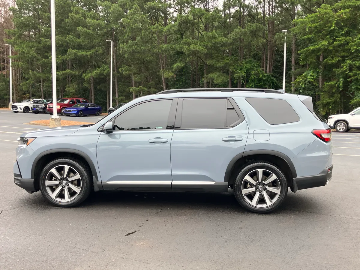 2024 Honda Pilot Elite AWD thumbnail 45
