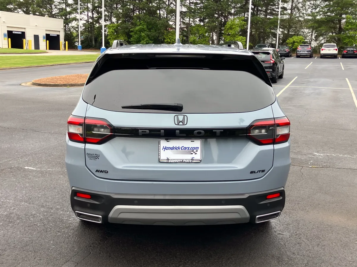 2024 Honda Pilot Elite AWD thumbnail 47