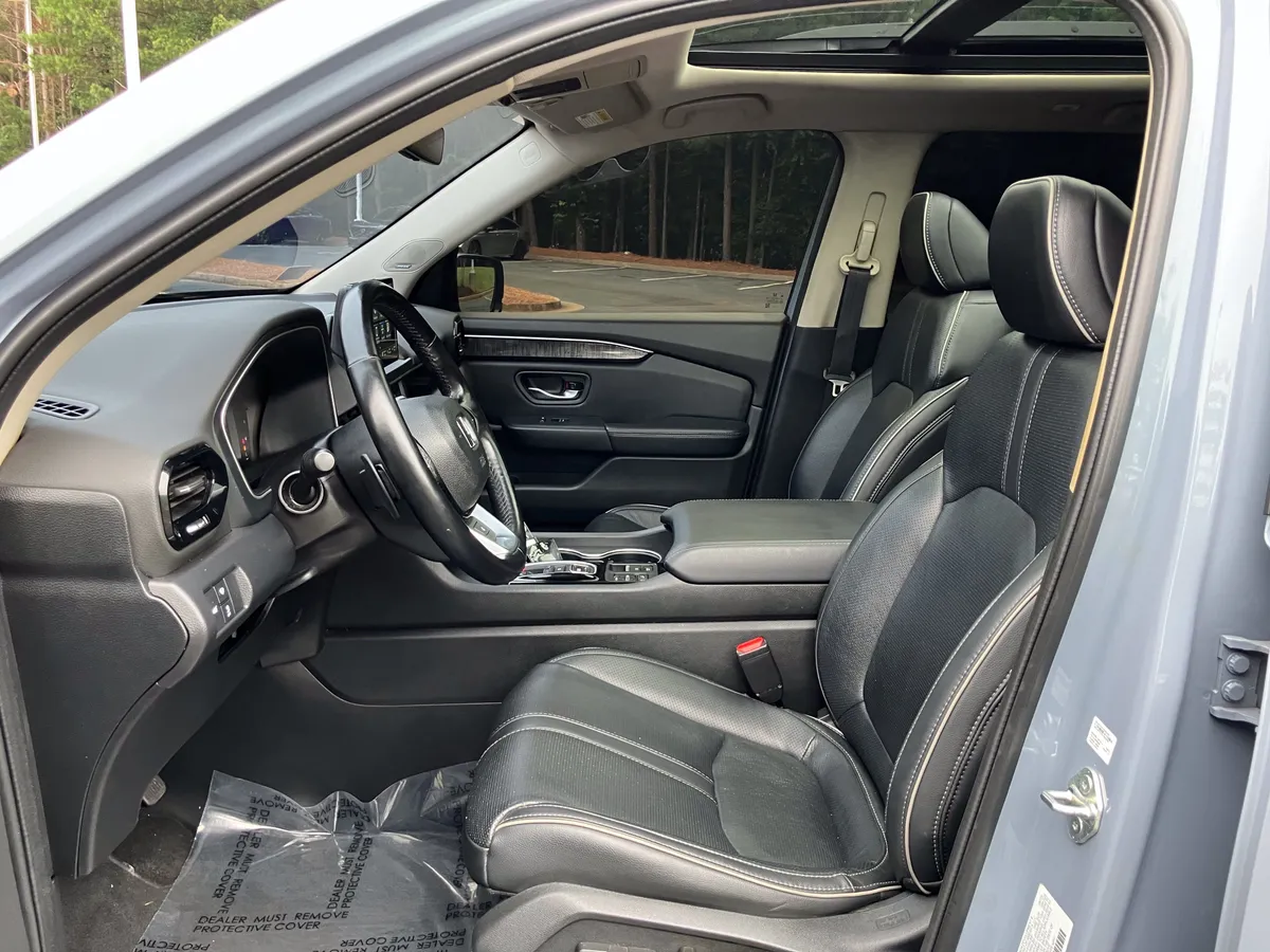 2024 Honda Pilot Elite AWD thumbnail 54