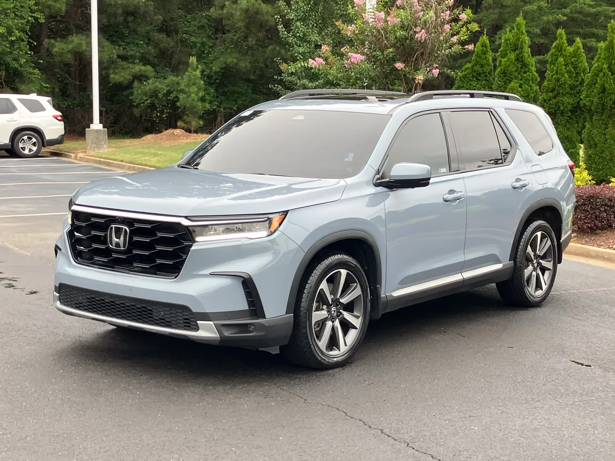 2024 Honda Pilot Elite AWD thumbnail 6