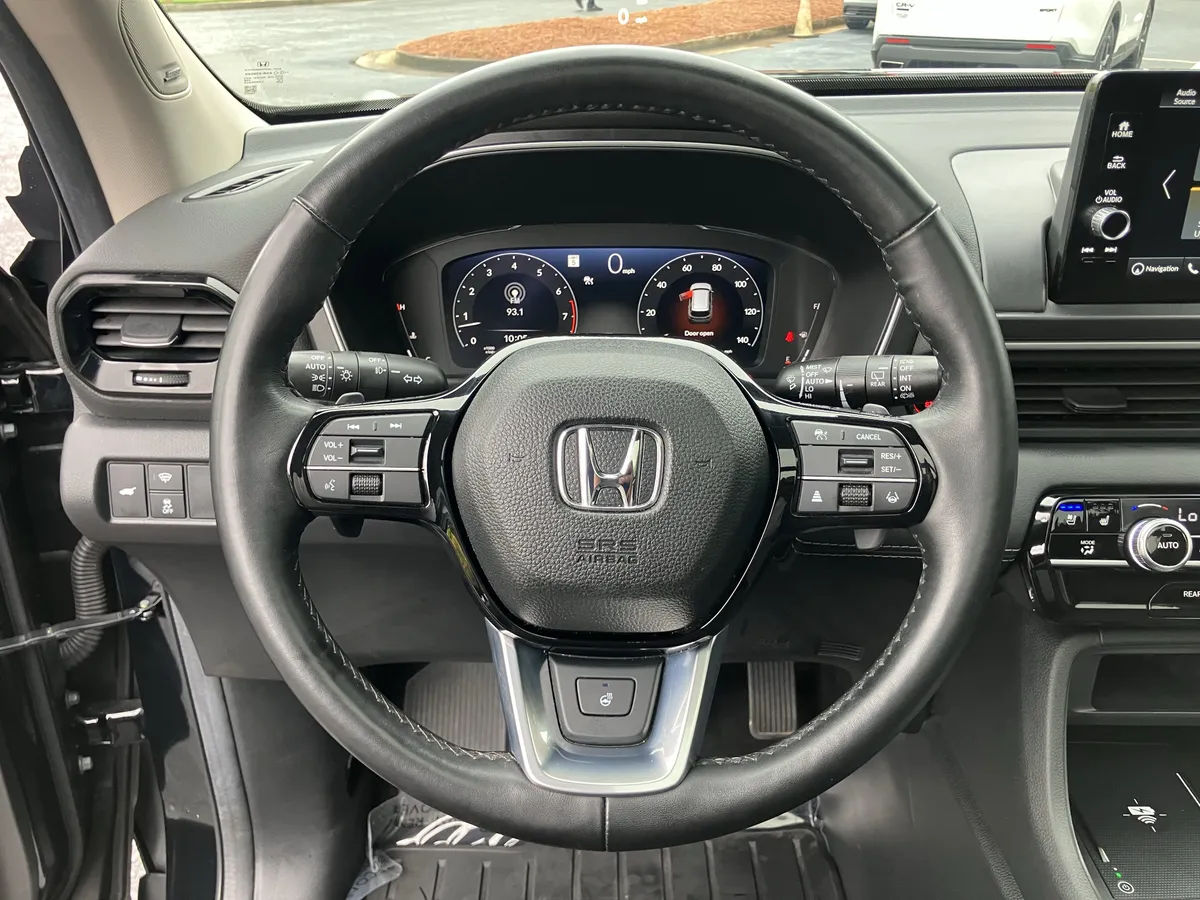 2024 Honda Pilot Elite AWD thumbnail 19