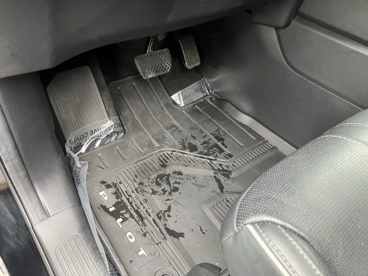 2024 Honda Pilot Elite AWD thumbnail 55