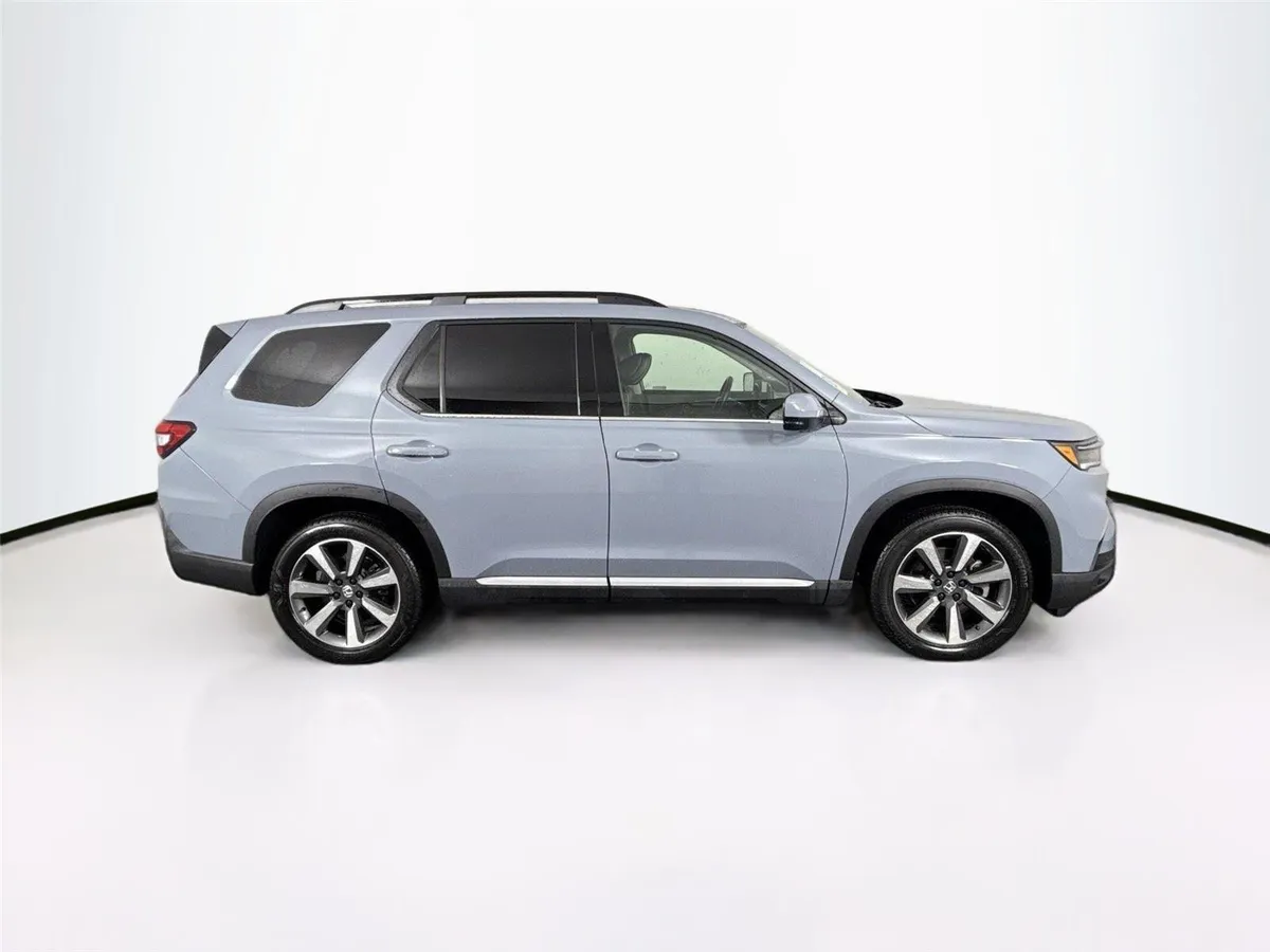 2024 Honda Pilot Elite thumbnail 11