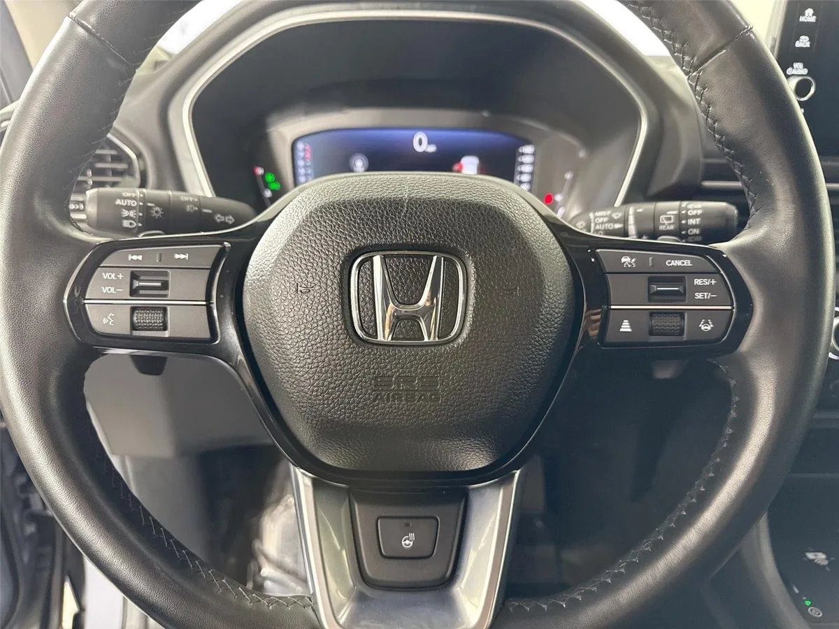 2024 Honda Pilot Elite thumbnail 17