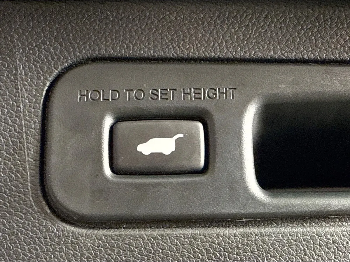 2024 Honda Pilot Elite thumbnail 40