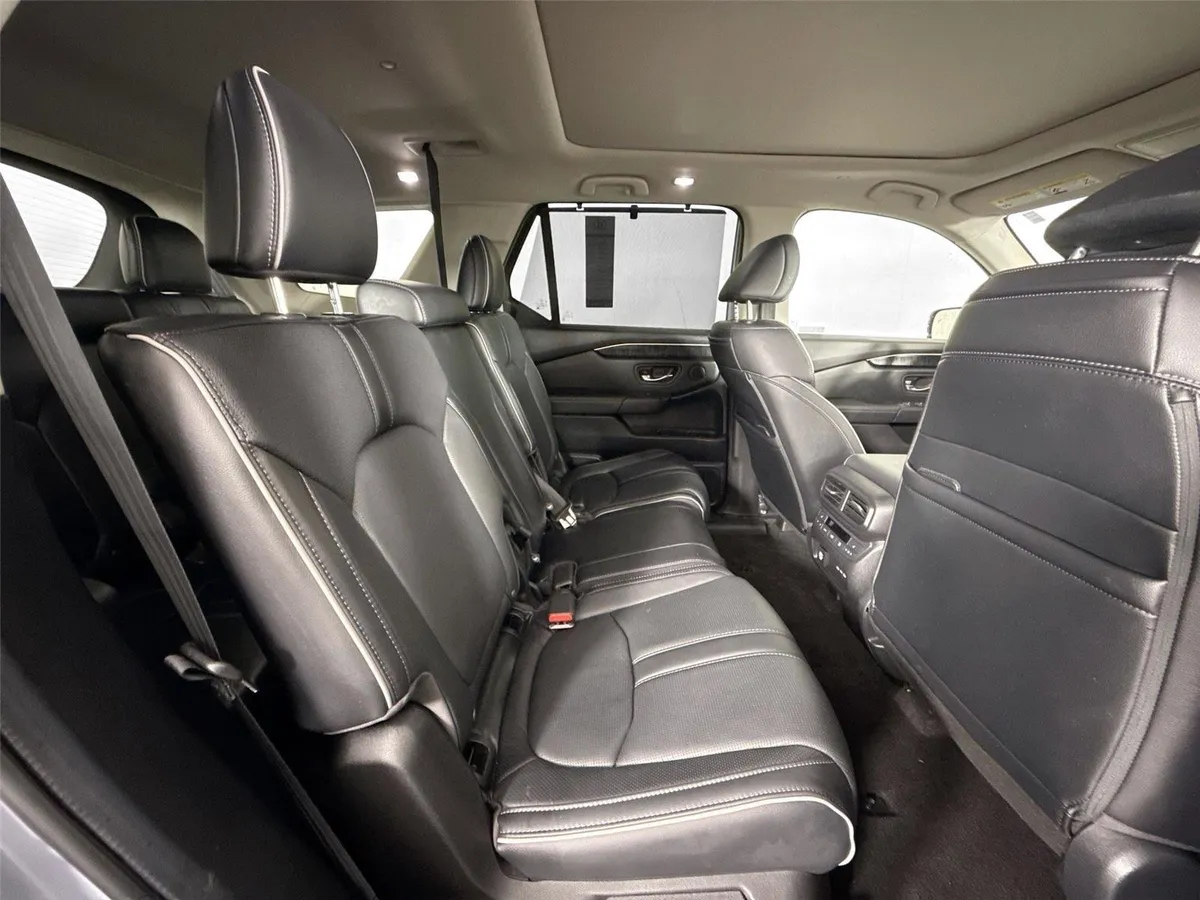 2024 Honda Pilot Elite thumbnail 42