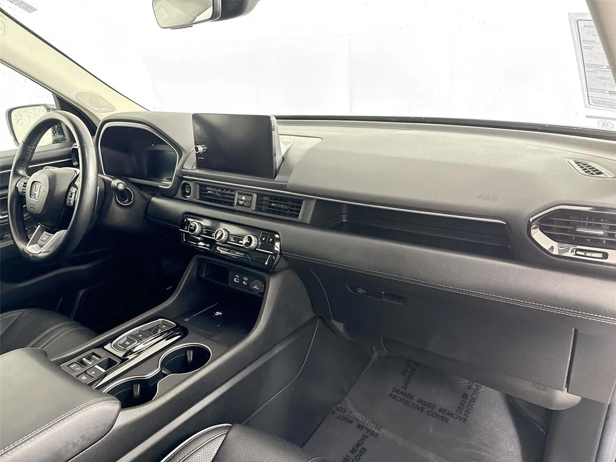 2024 Honda Pilot Elite thumbnail 45