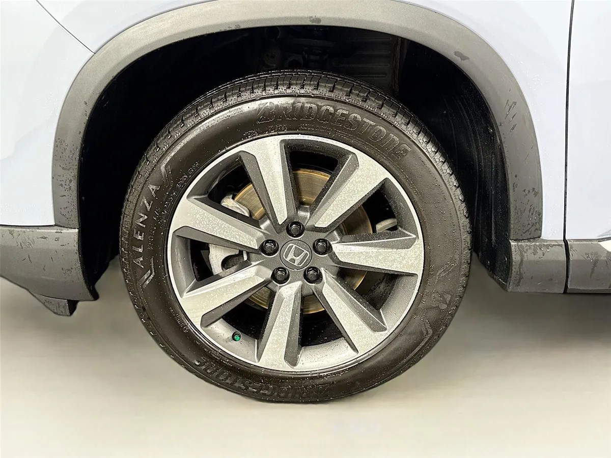 2024 Honda Pilot Elite thumbnail 47
