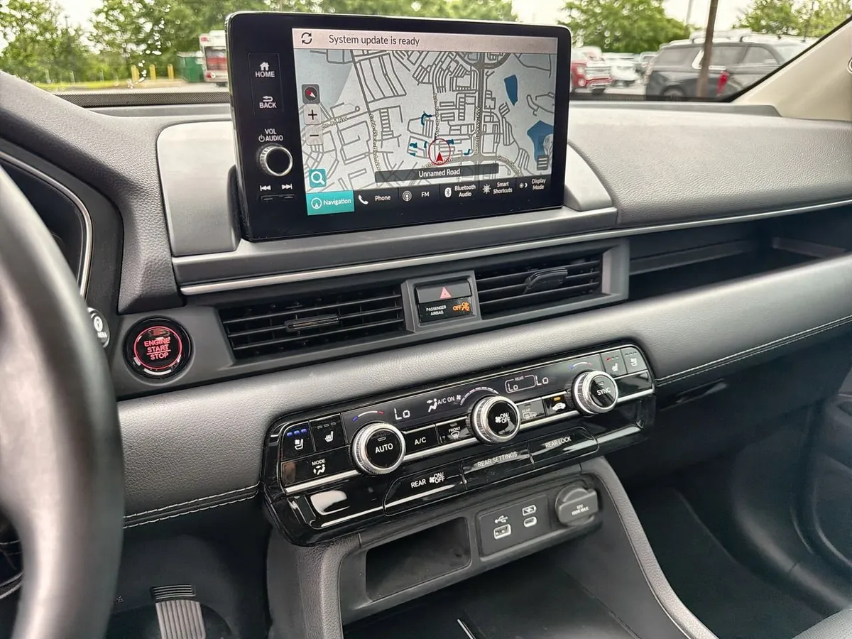 2024 Honda Pilot Elite thumbnail 13