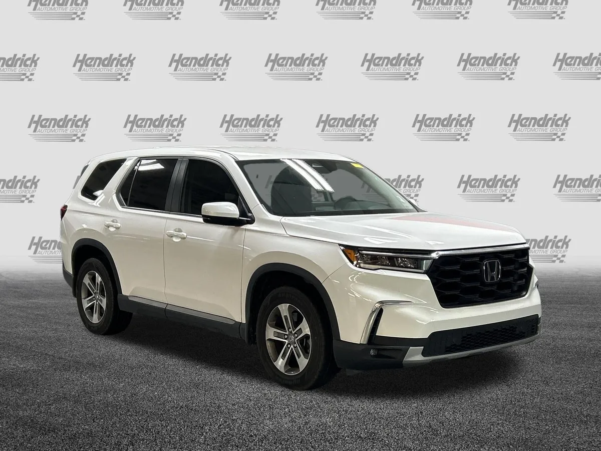 2024 Honda Pilot EX-L 7 Passenger thumbnail 2