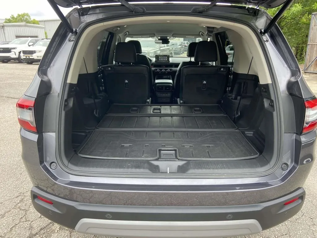 2024 Honda Pilot EX-L thumbnail 10