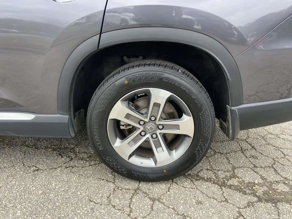 2024 Honda Pilot EX-L thumbnail 9