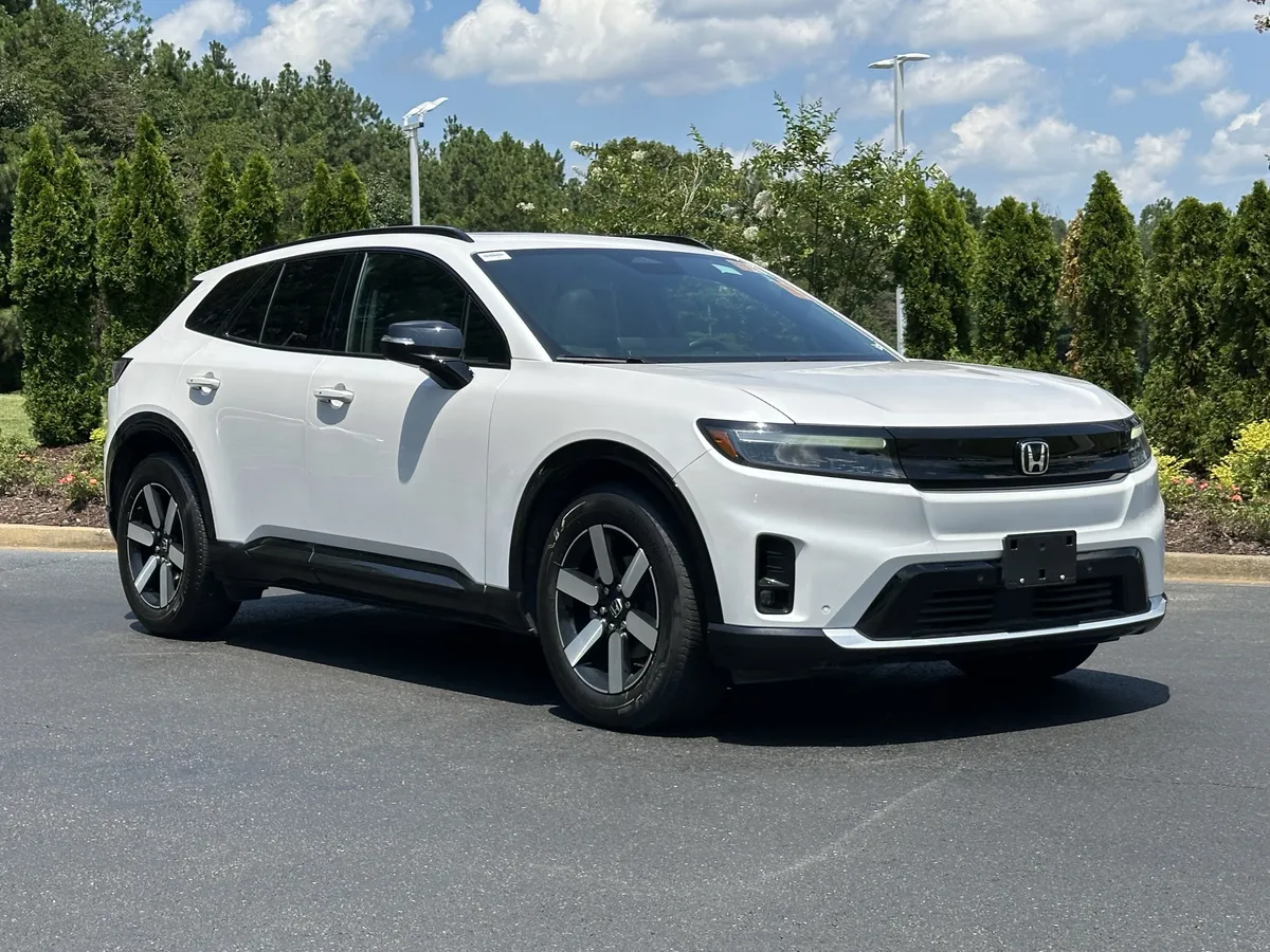 2024 Honda Prologue Touring AWD thumbnail 2