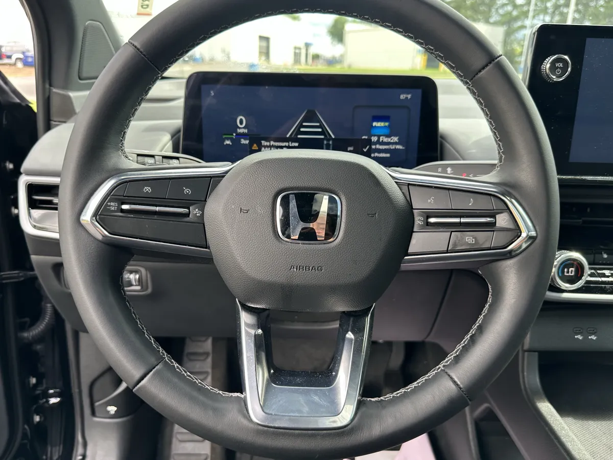 2024 Honda Prologue Touring AWD thumbnail 5