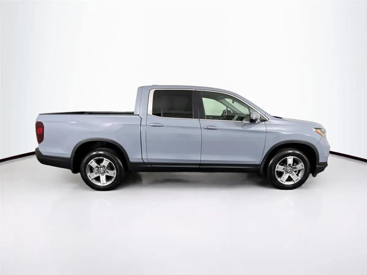2024 Honda Ridgeline RTL thumbnail 11