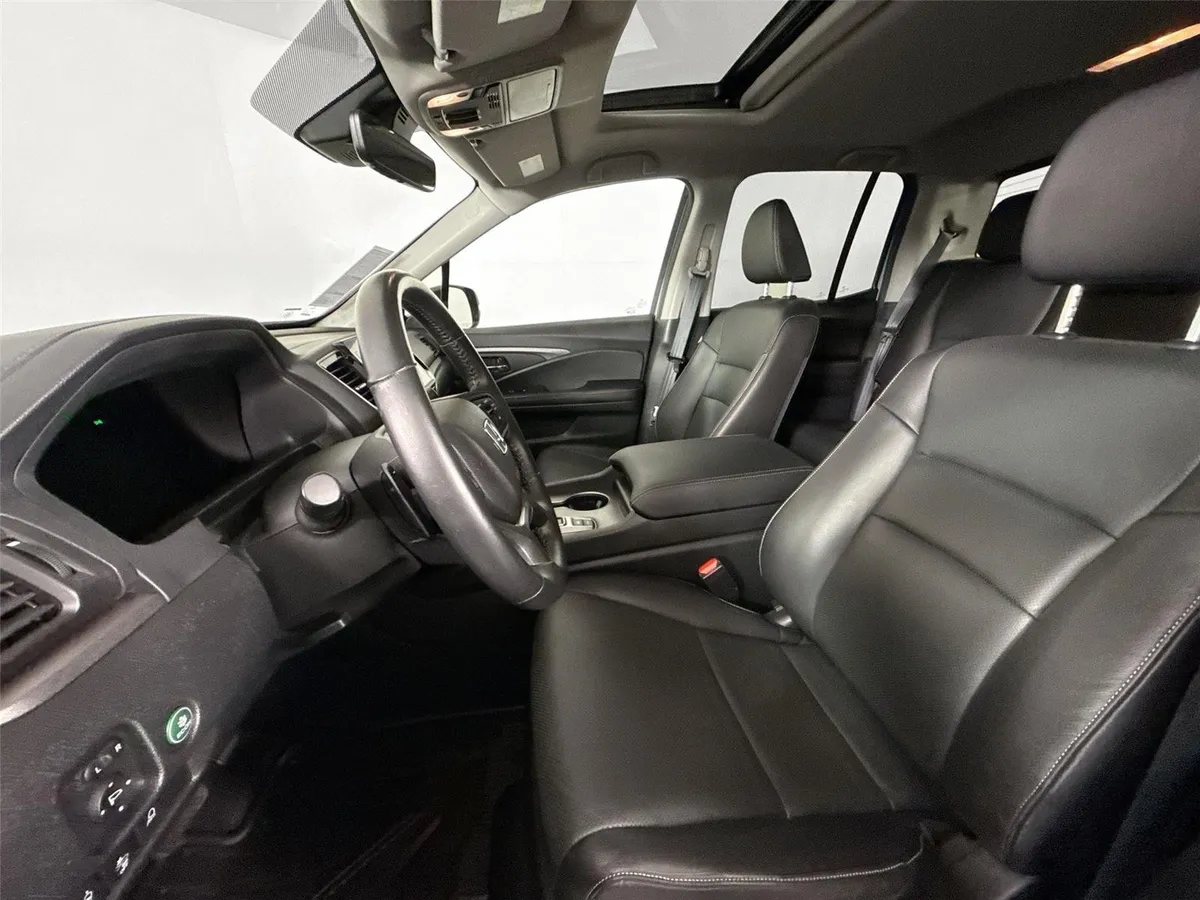 2024 Honda Ridgeline RTL thumbnail 3