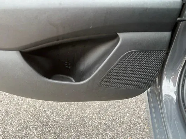 2024 Hyundai Elantra Limited thumbnail 17