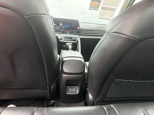 2024 Hyundai Elantra Limited thumbnail 21