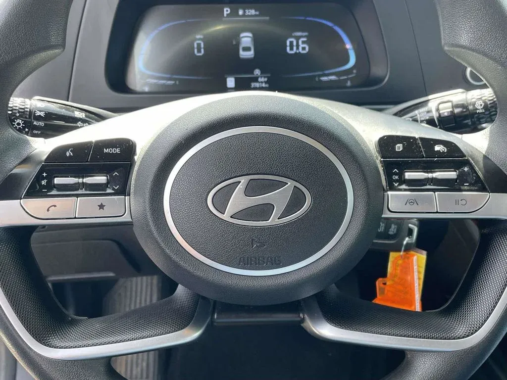 2024 Hyundai Elantra SE thumbnail 20