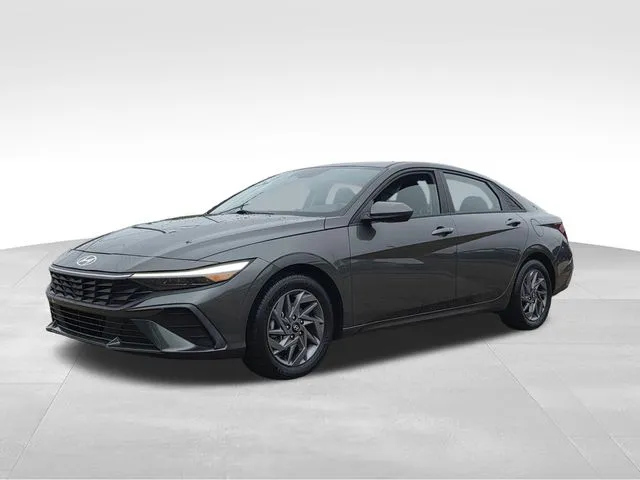 2024 Hyundai Elantra SEL thumbnail 7