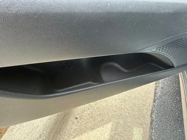 2024 Hyundai Elantra SEL thumbnail 21
