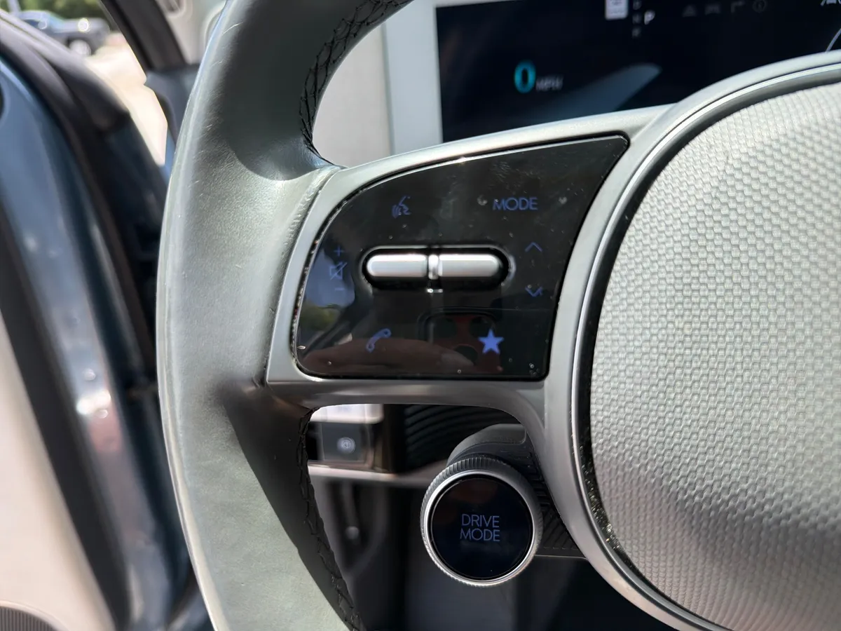 2024 Hyundai IONIQ 5 Limited thumbnail 16