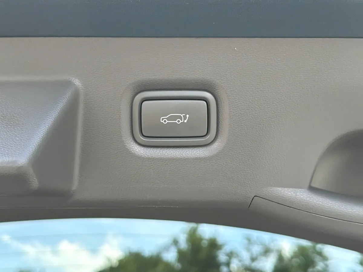2024 Hyundai IONIQ 5 Limited thumbnail 30
