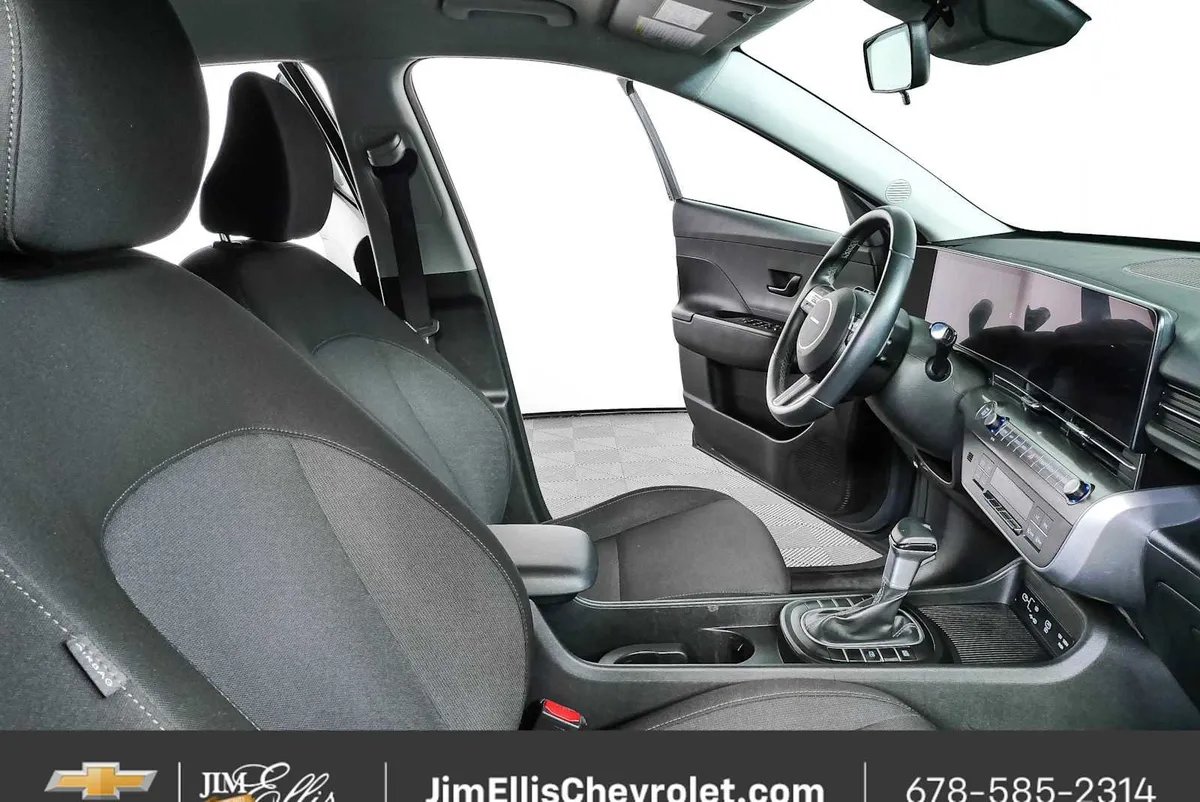 2024 Hyundai Kona SEL thumbnail 21