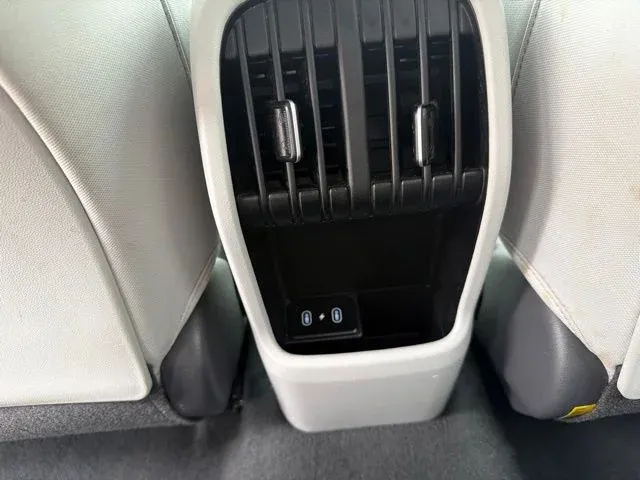 2024 Hyundai Kona SEL thumbnail 22