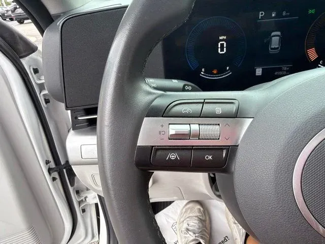 2024 Hyundai Kona SEL thumbnail 36