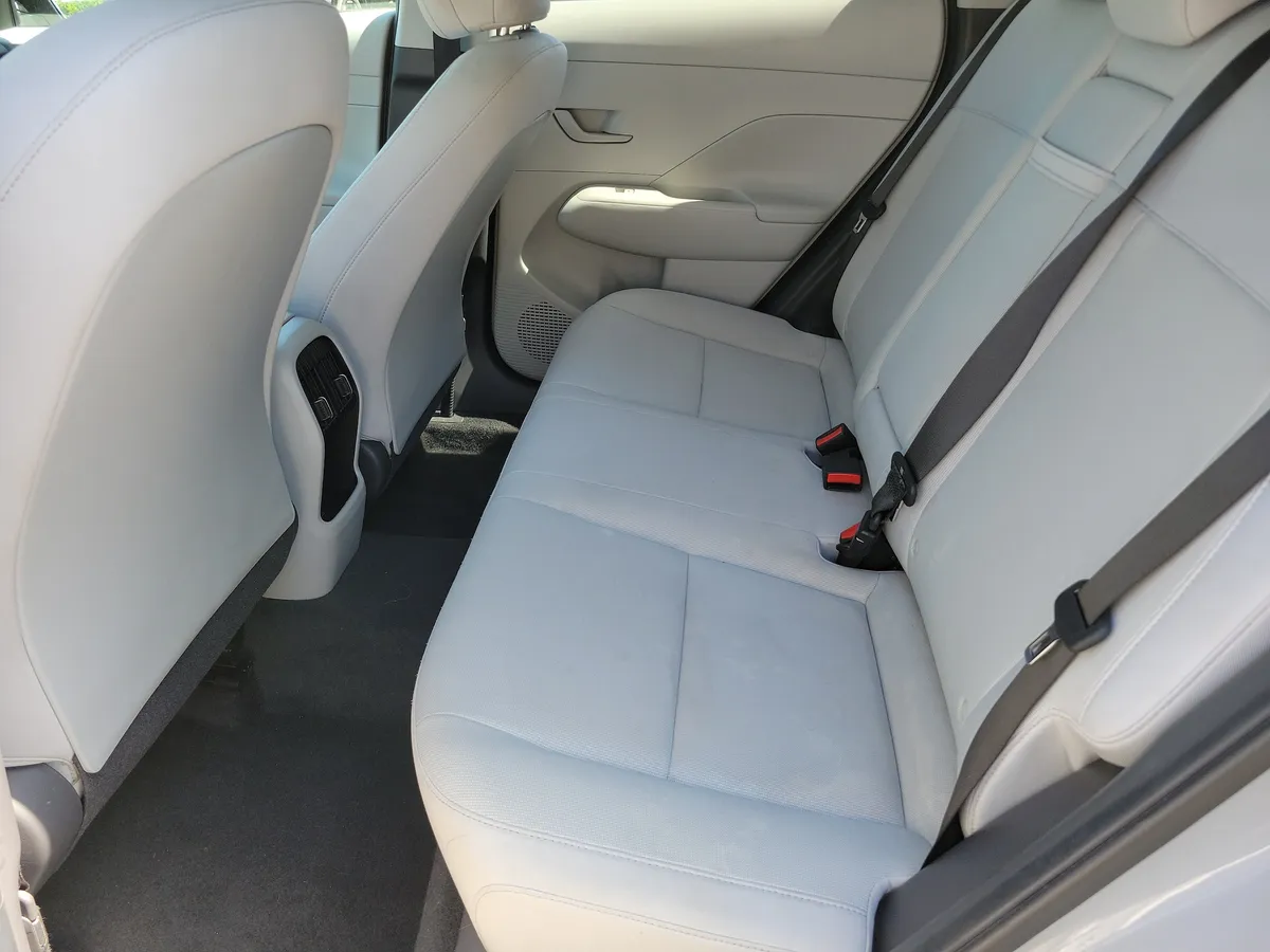 2024 Hyundai Kona SEL thumbnail 13