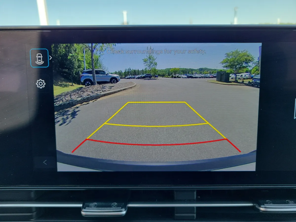 2024 Hyundai Kona SEL thumbnail 17