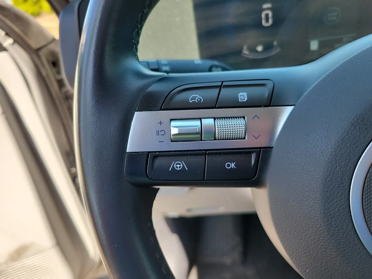 2024 Hyundai Kona SEL thumbnail 21