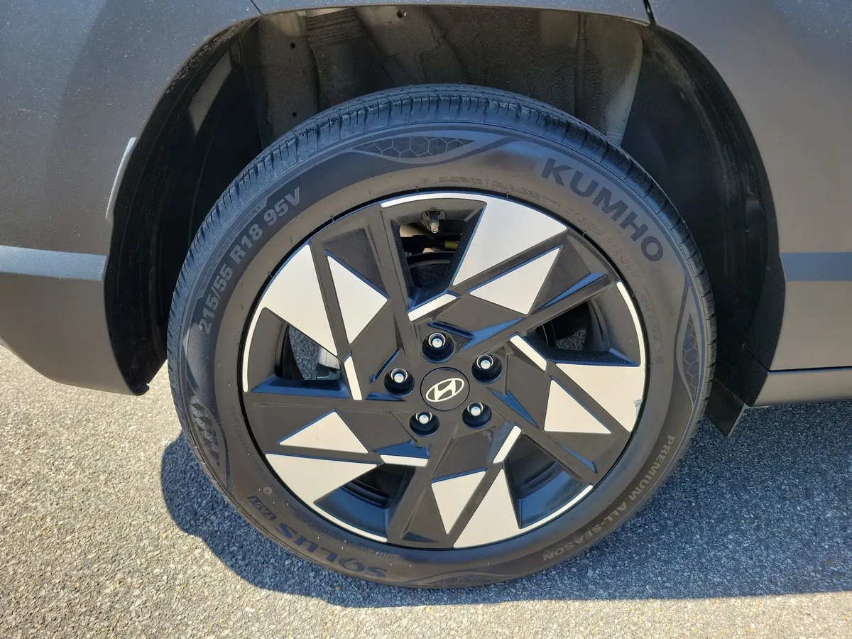 2024 Hyundai Kona SEL thumbnail 27