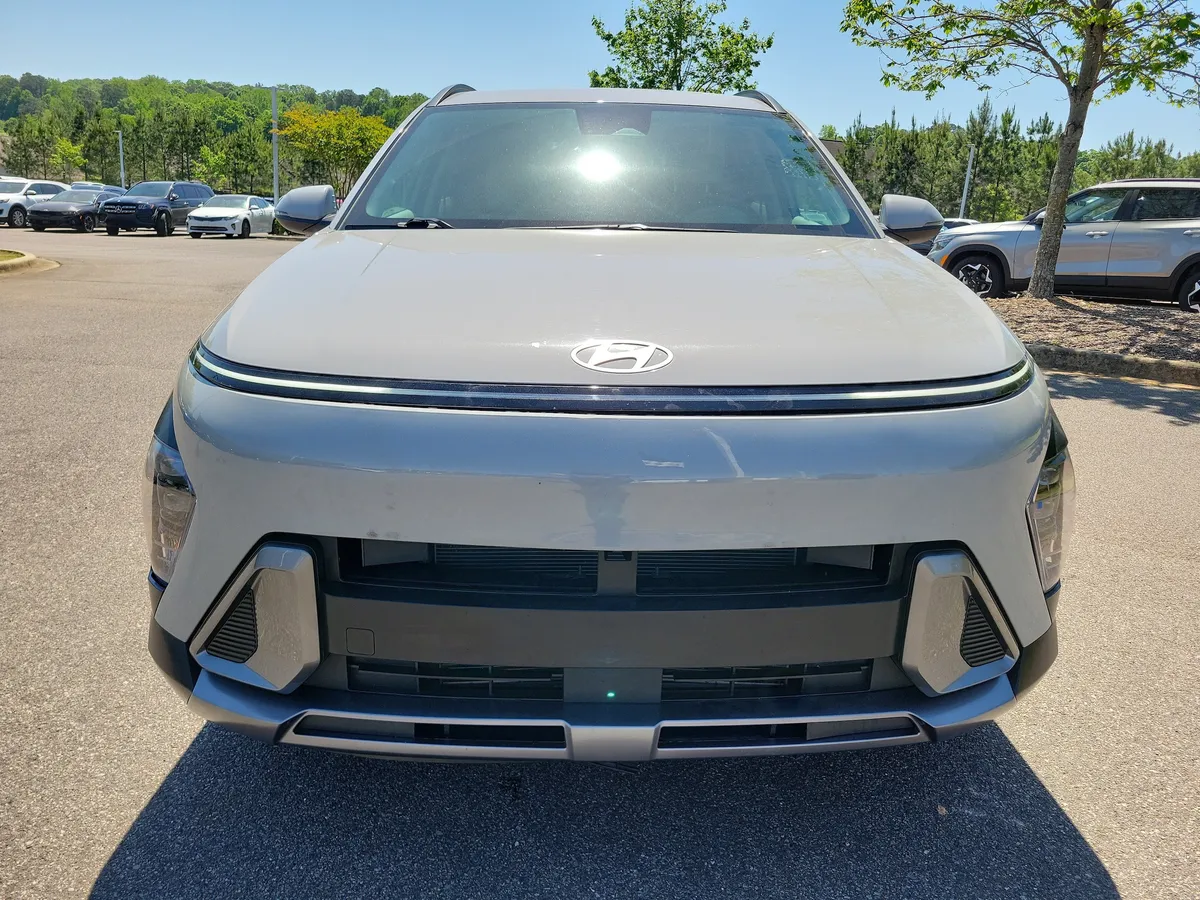 2024 Hyundai Kona SEL thumbnail 8