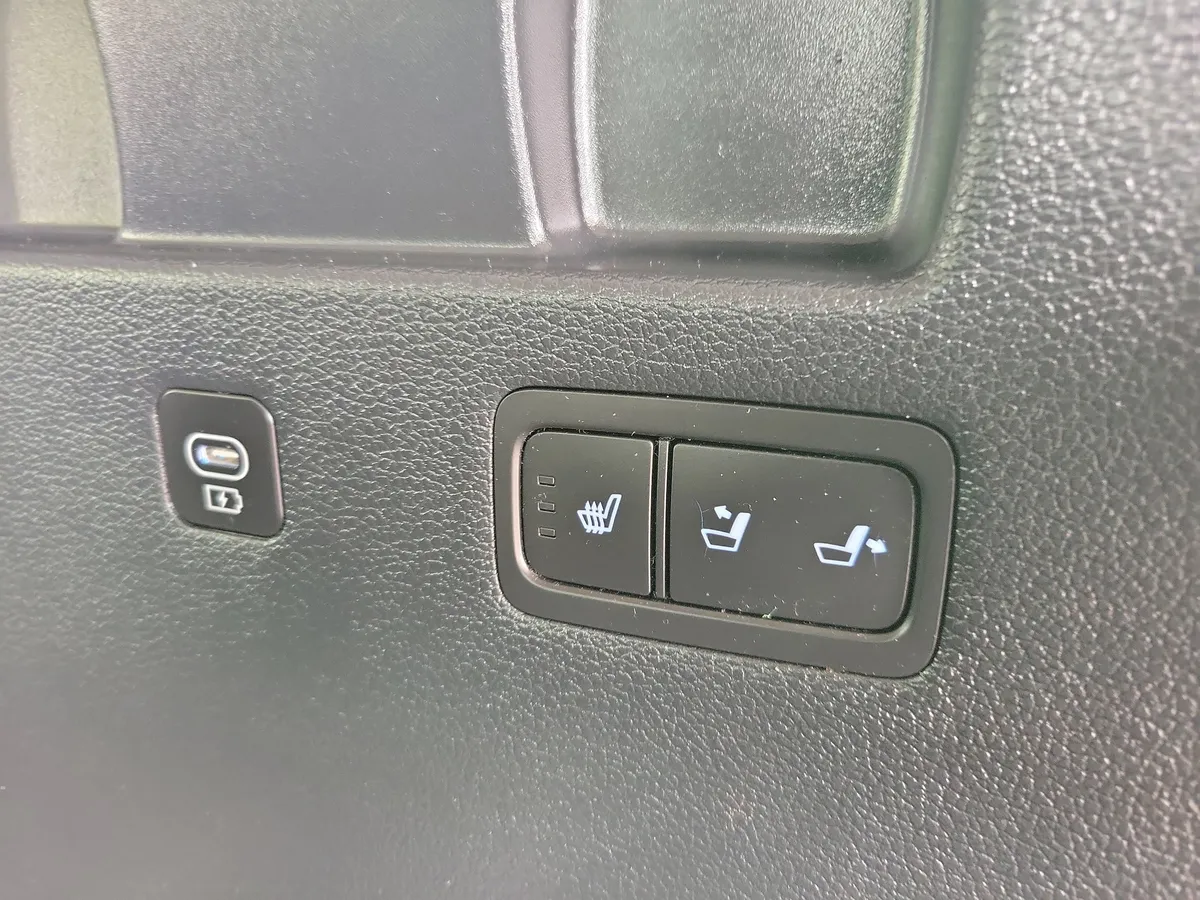 2024 Hyundai Palisade Limited thumbnail 17