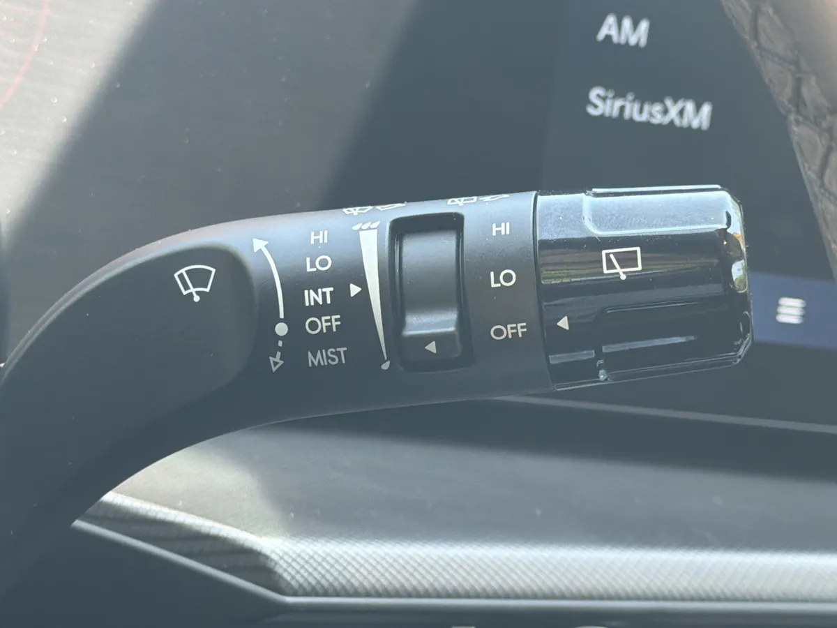 2024 Hyundai Santa Fe SEL thumbnail 12