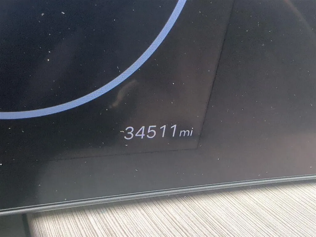 2024 HYUNDAI SONATA HYBRID Limited thumbnail 6
