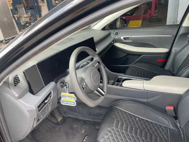 2024 Hyundai Sonata SEL thumbnail 14