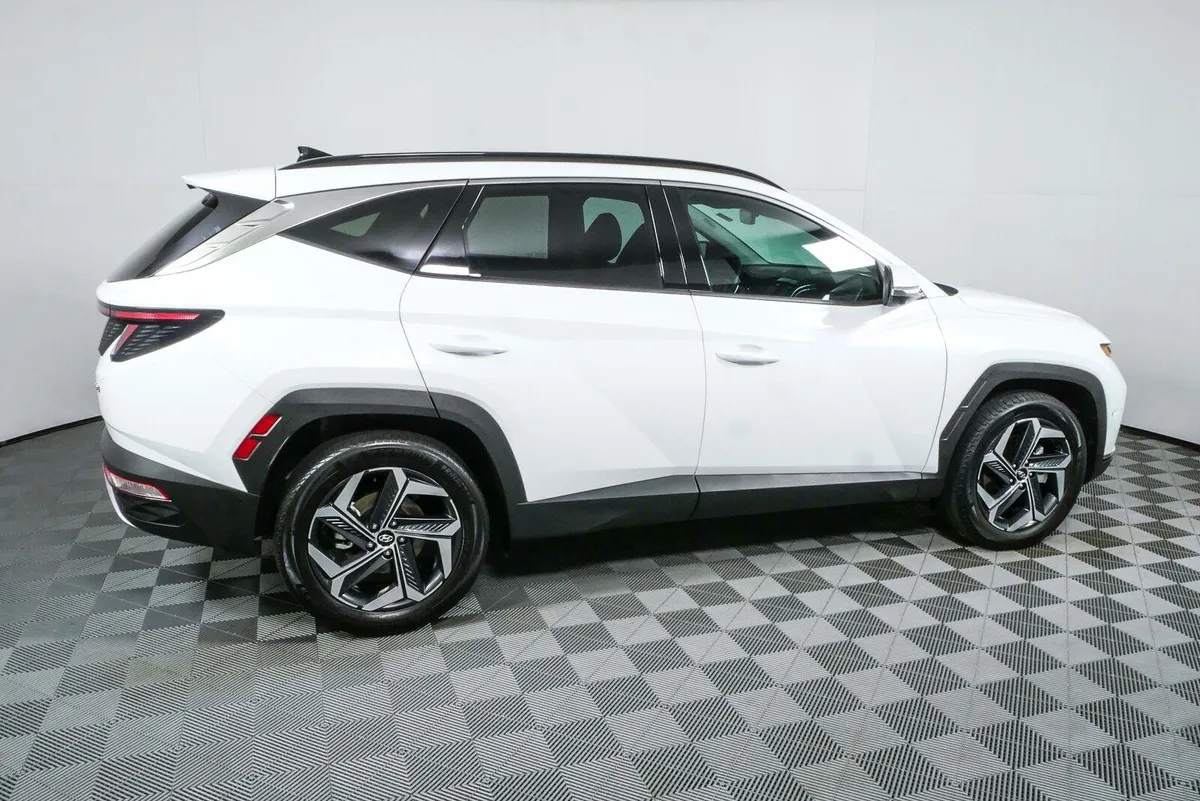 2024 HYUNDAI TUCSON HYBRID Limited thumbnail 2