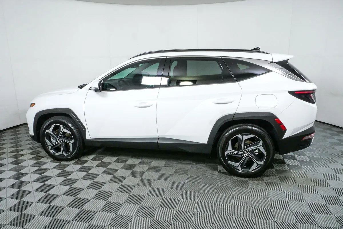 2024 HYUNDAI TUCSON HYBRID Limited thumbnail 31