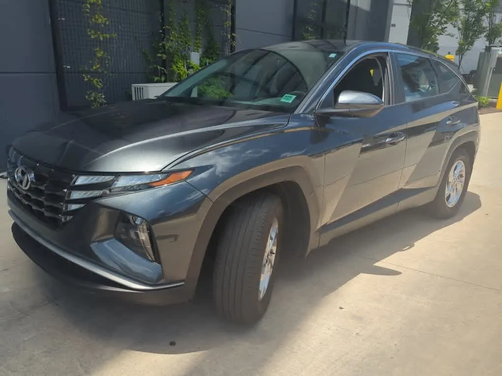 2024 HYUNDAI TUCSON SE thumbnail 2