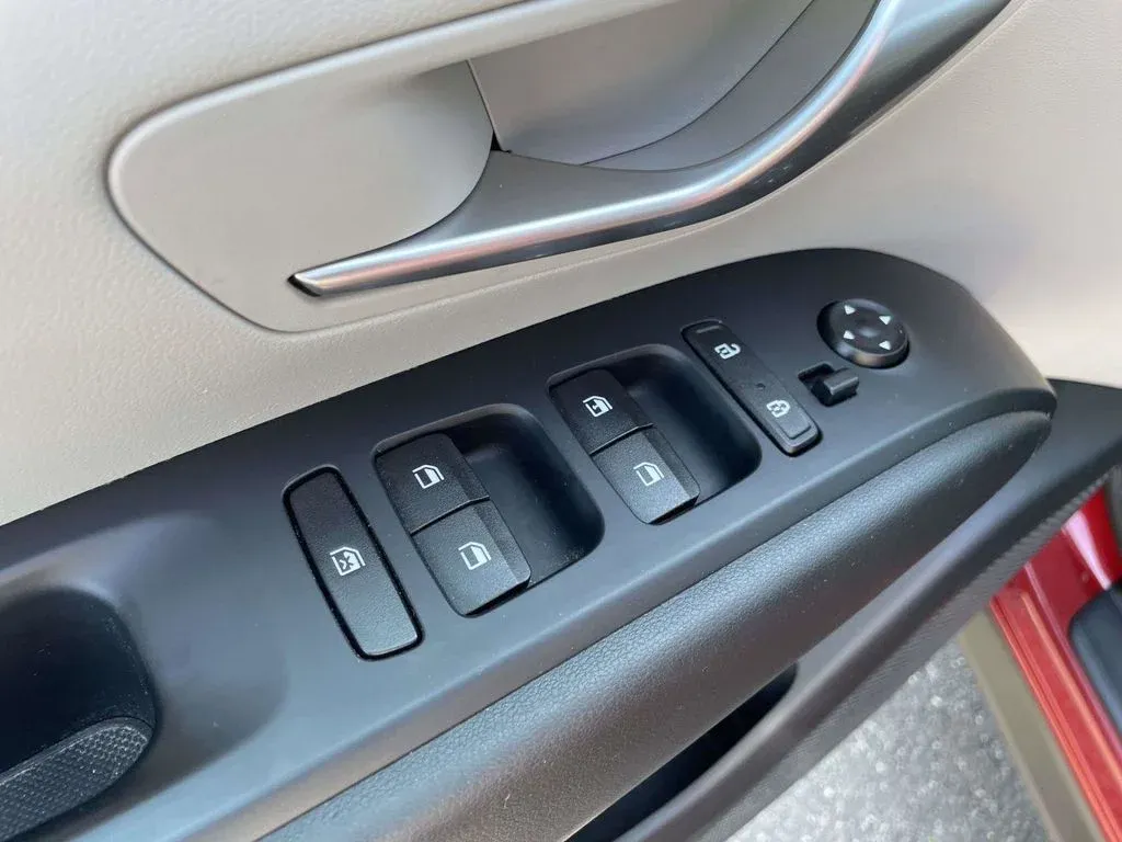 2024 Hyundai Tucson SE thumbnail 15
