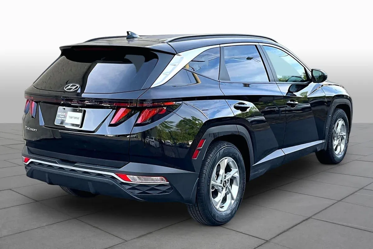 2024 Hyundai Tucson SEL thumbnail 12