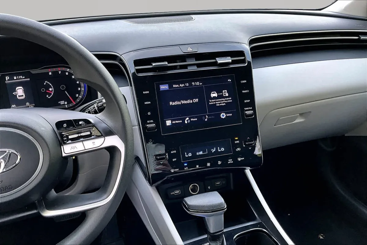 2024 Hyundai Tucson SEL thumbnail 7