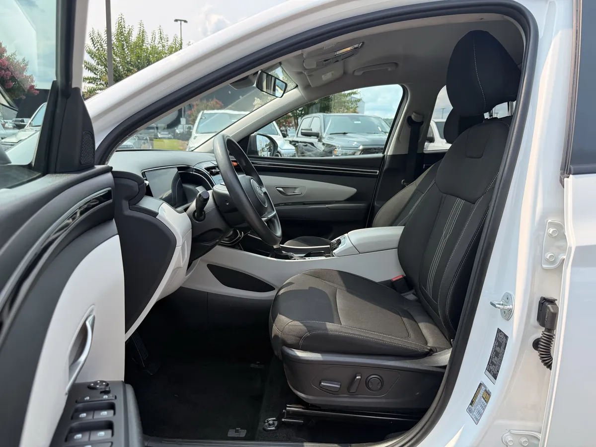 2024 Hyundai Tucson SEL thumbnail 12